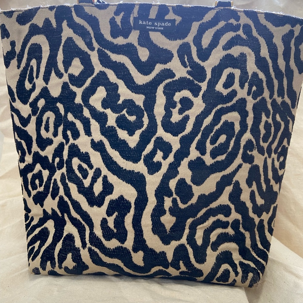Kate Spade fabric footed tote bag